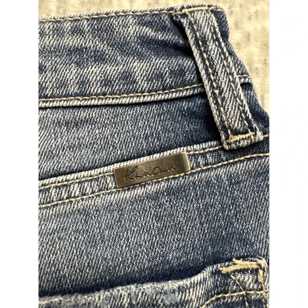 Kancan The Mom II Short High Rise Medium Wash Frayed Denim KC70092M Size 3/25 03